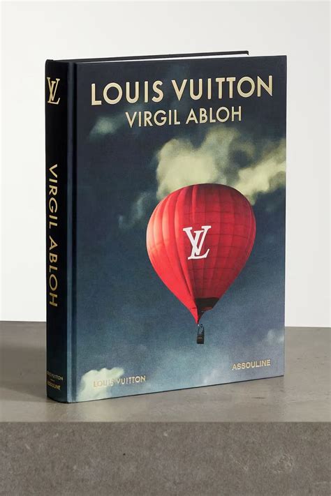 louis vuitton boek roze|louis vuitton hardcovers.